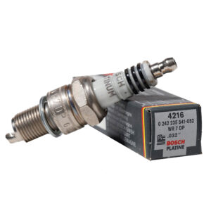 Свеча зажигания  BOSCH WR7DP 0.8  0242235541