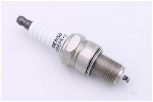 3279 Свечи зажигания DENSO W20ETR-L8